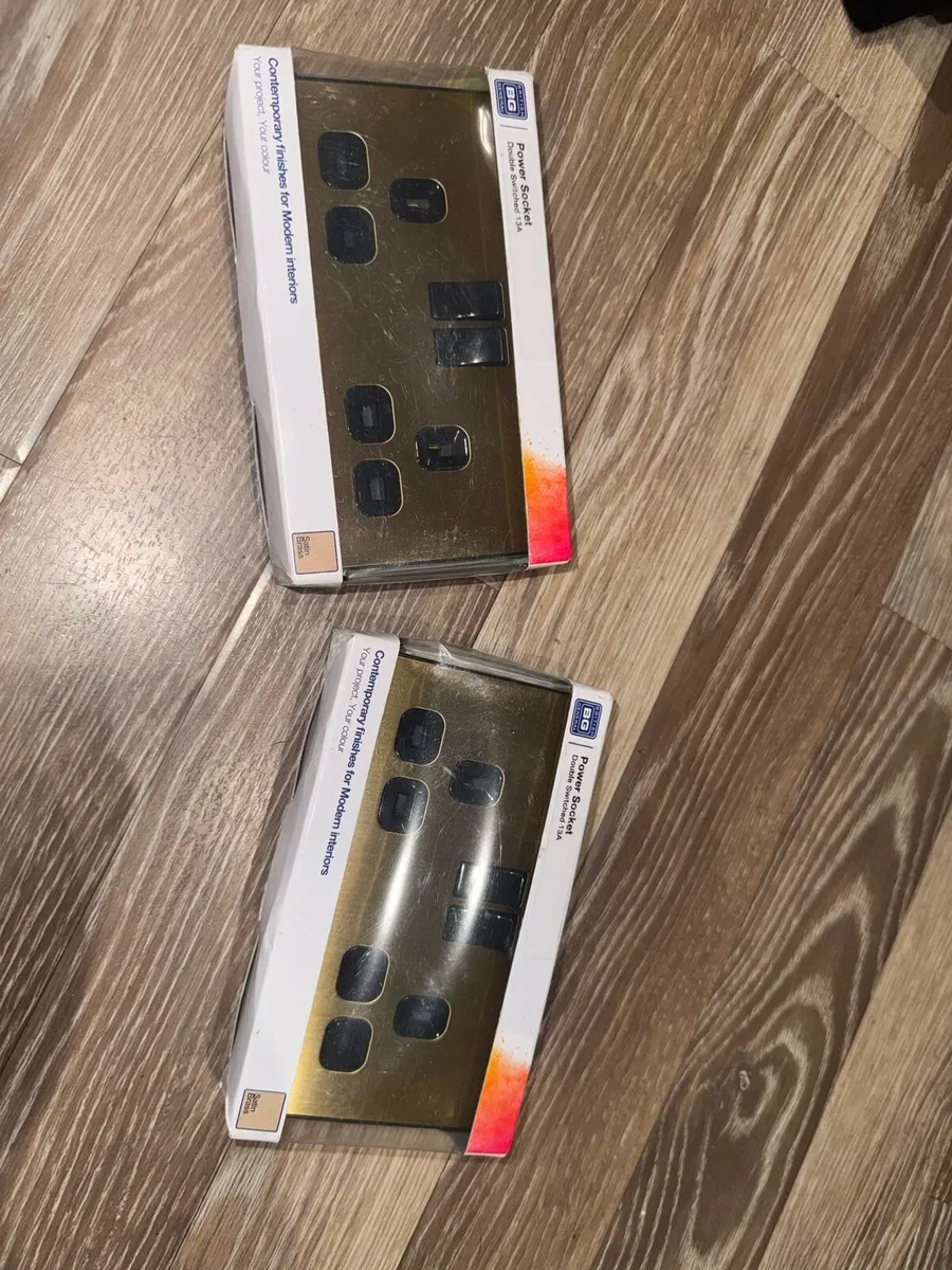 Sockets and switches - Image 4