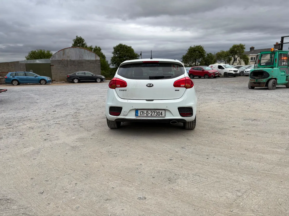 2017 Kia ceed 2 seats  commercial - Image 4