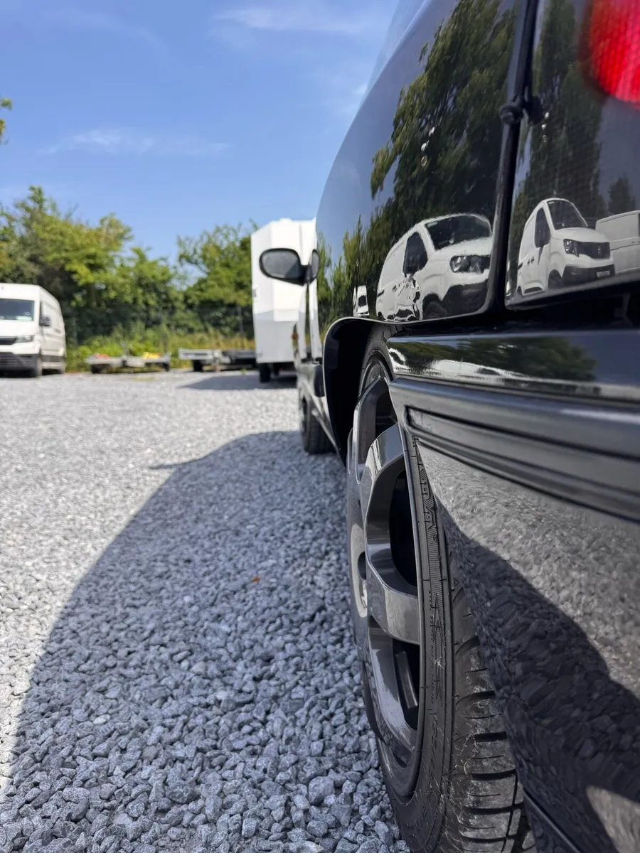 Renault Clio 1.8 16v - Image 4