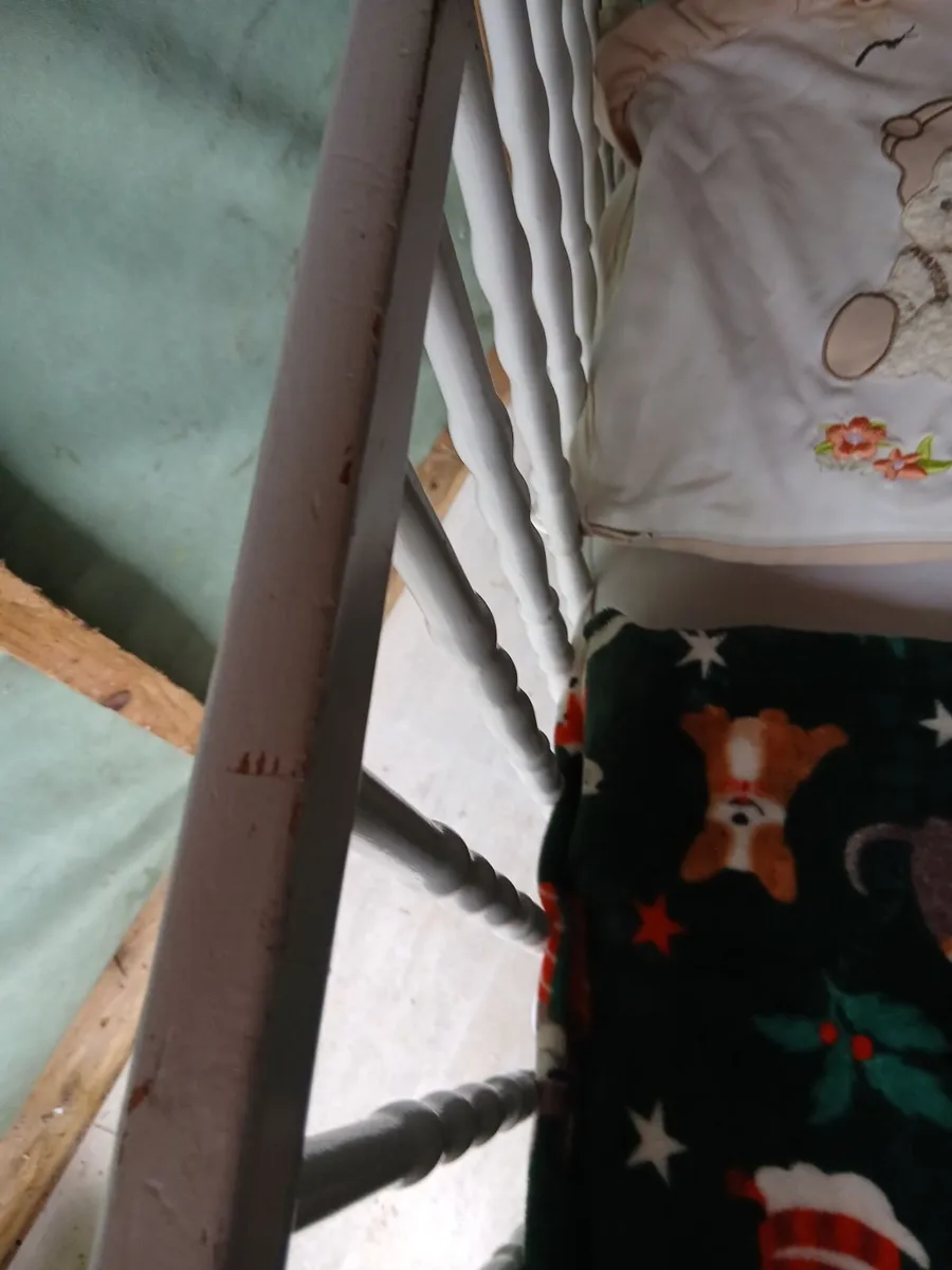 Child's Cot - Image 4