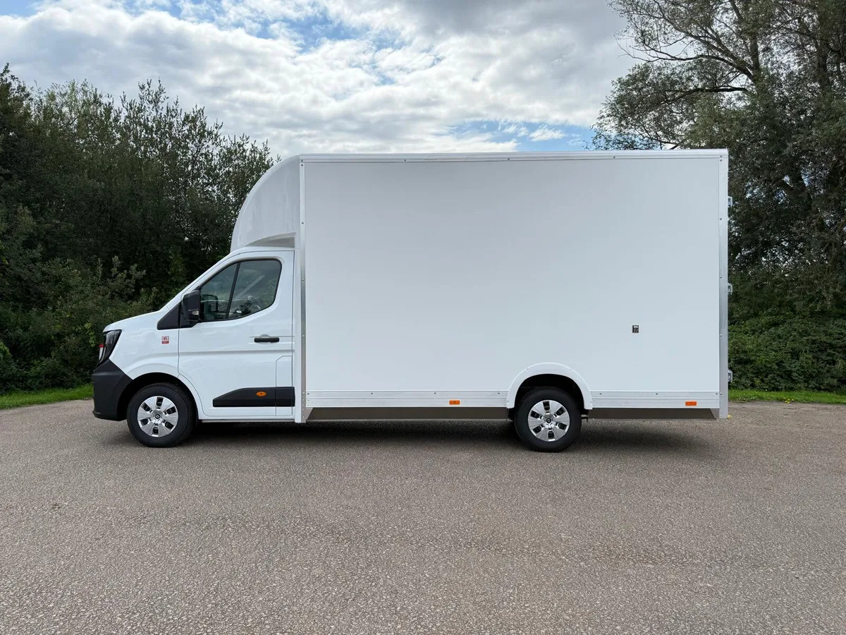 2026 Brand New Renault Master Luton Low Loader - Image 1