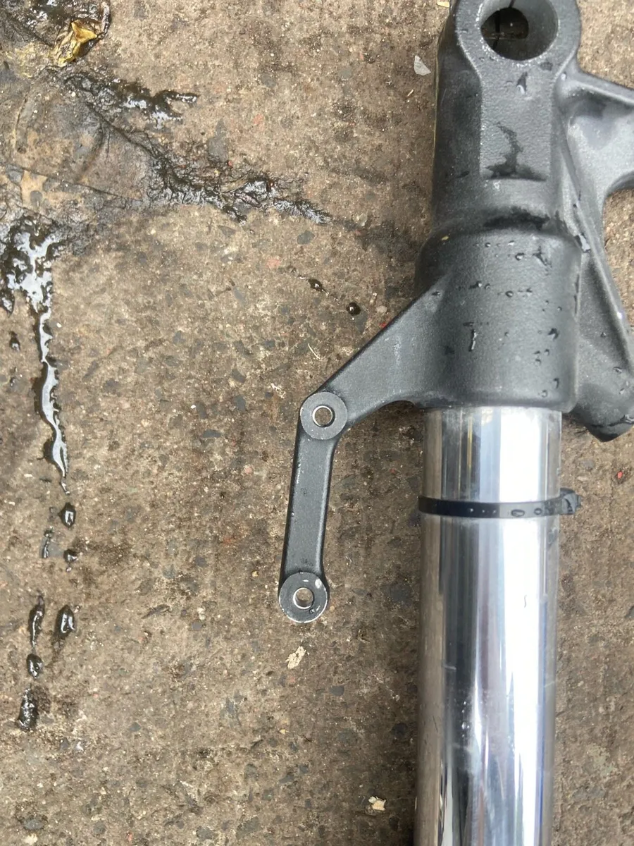 Yamaha front suspension - Image 3