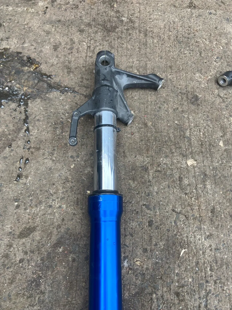 Yamaha front suspension - Image 2