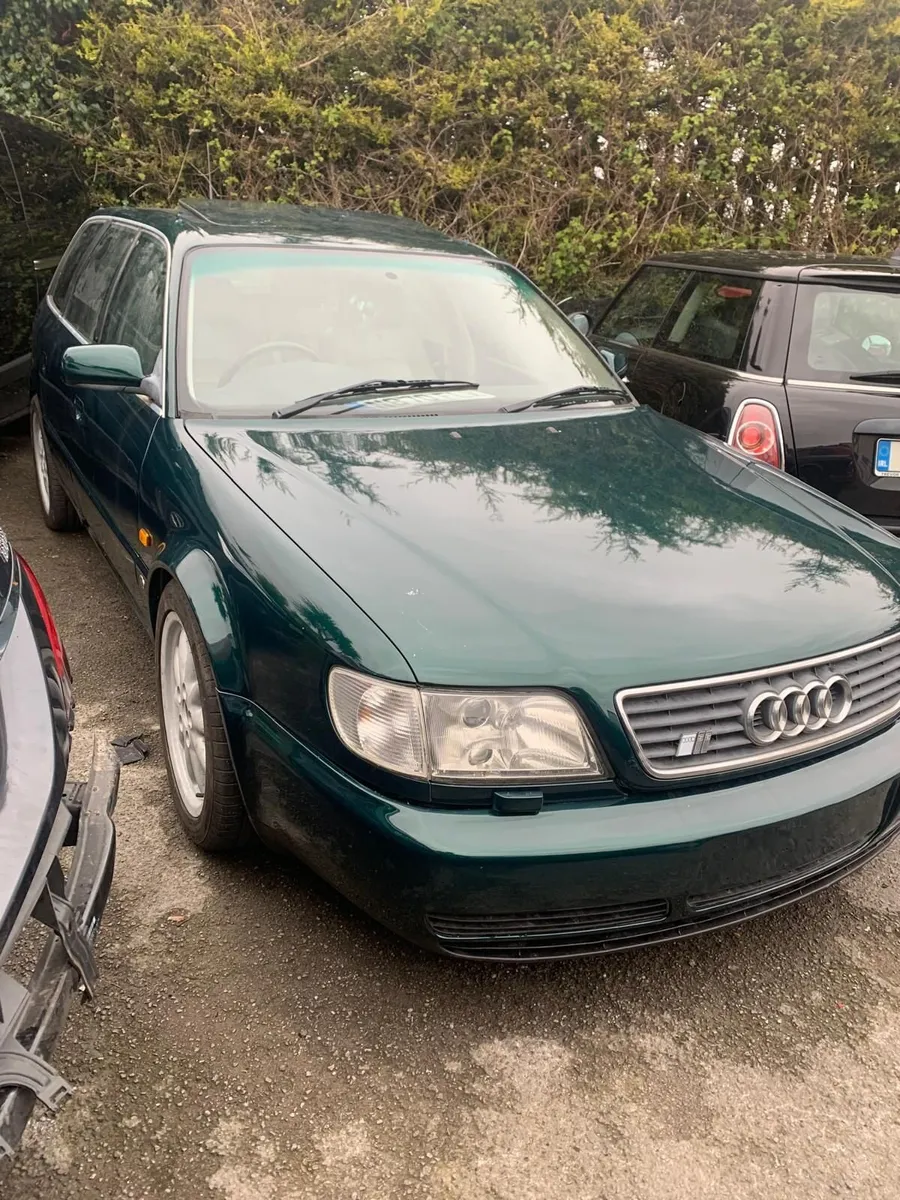 Audi S6 1995 - Image 1