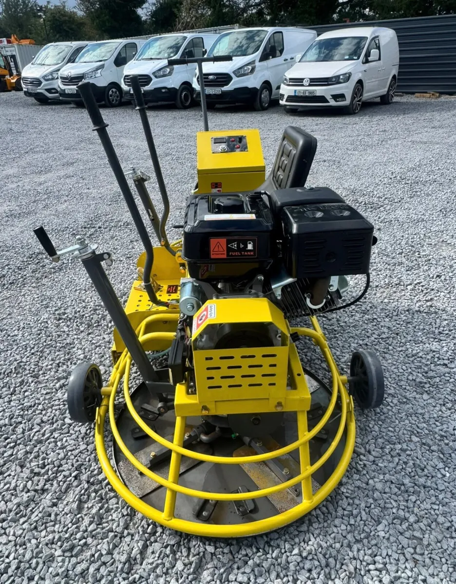 ZVOX RIDE-ON POWER TROWEL – TWIN ROTOR - Image 3