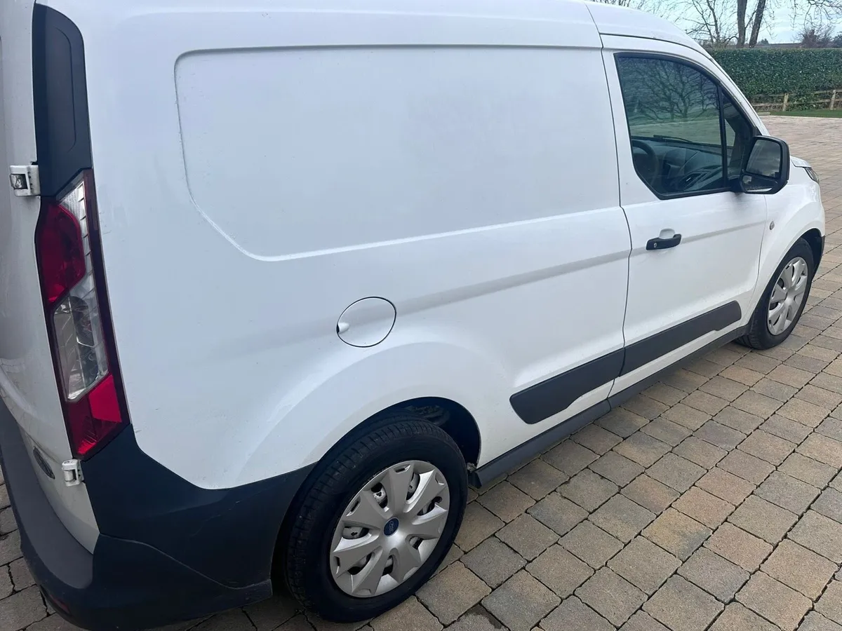 Ford Transit Connect 181 - Image 2