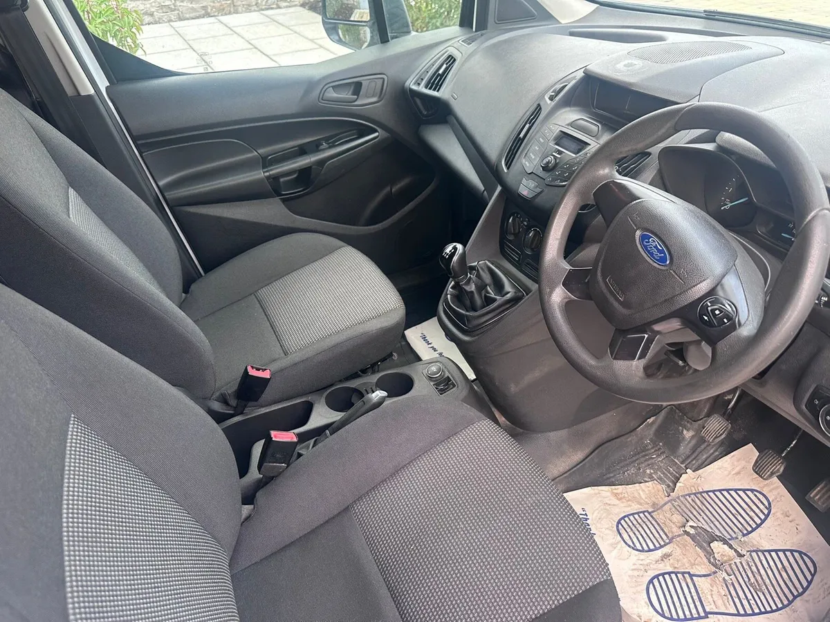 Ford Transit Connect 181 - Image 3
