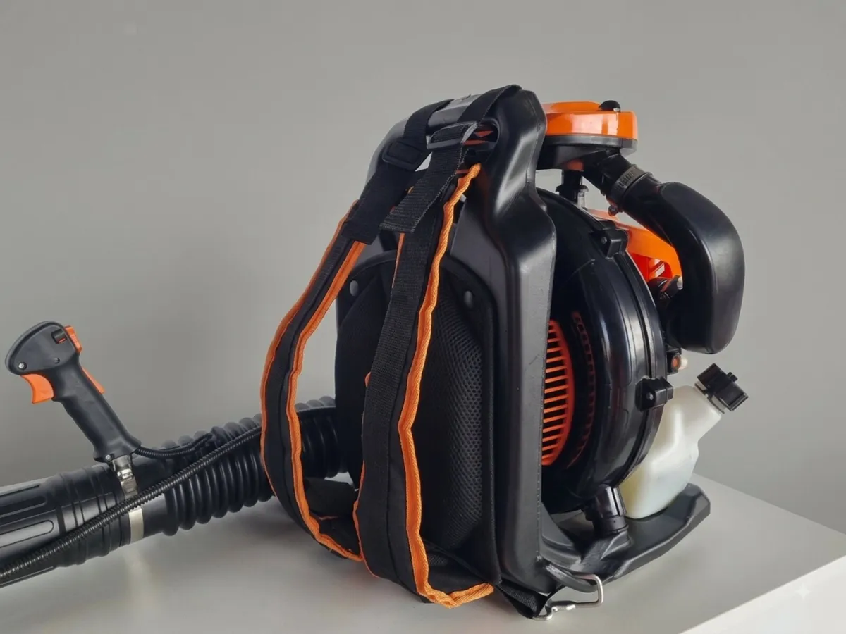 BOSS PETROL BACKPACK LEAF BLOWER – NEW - Image 2