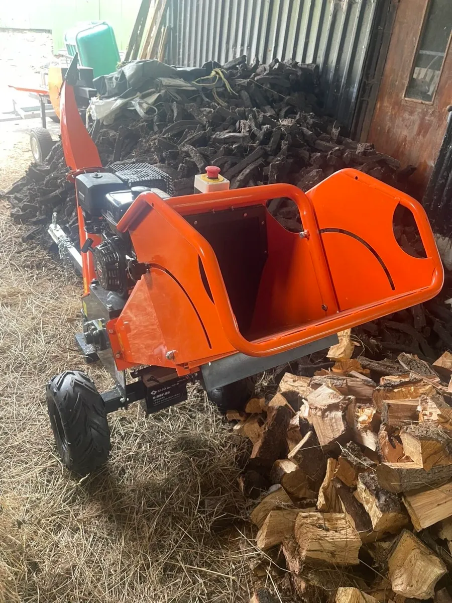 15HP Petrol Wood Chipper / Mulcher - Image 4