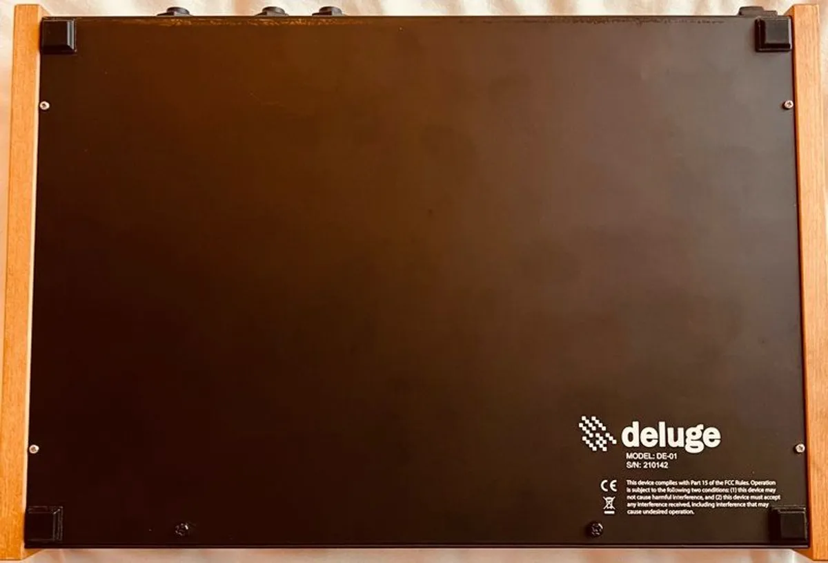 Synthstrom Deluge. Groovebox & Sequencer - Image 3