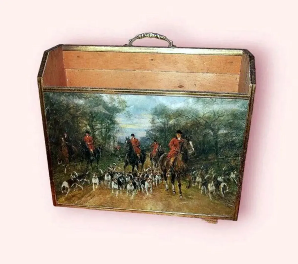 Vintage Wooden 'Hunting Scene' Magazine Rack - Image 2