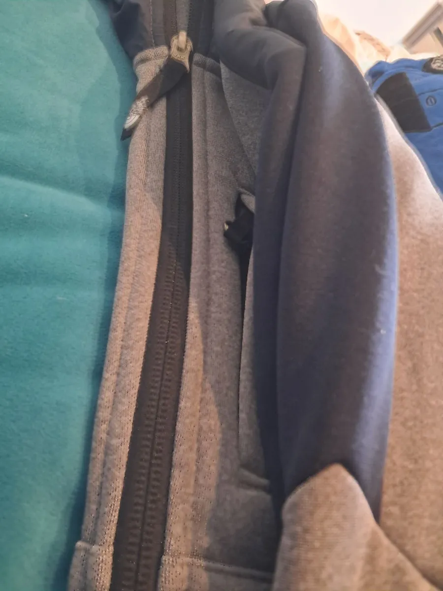 The North Face kids hoodie - Image 2