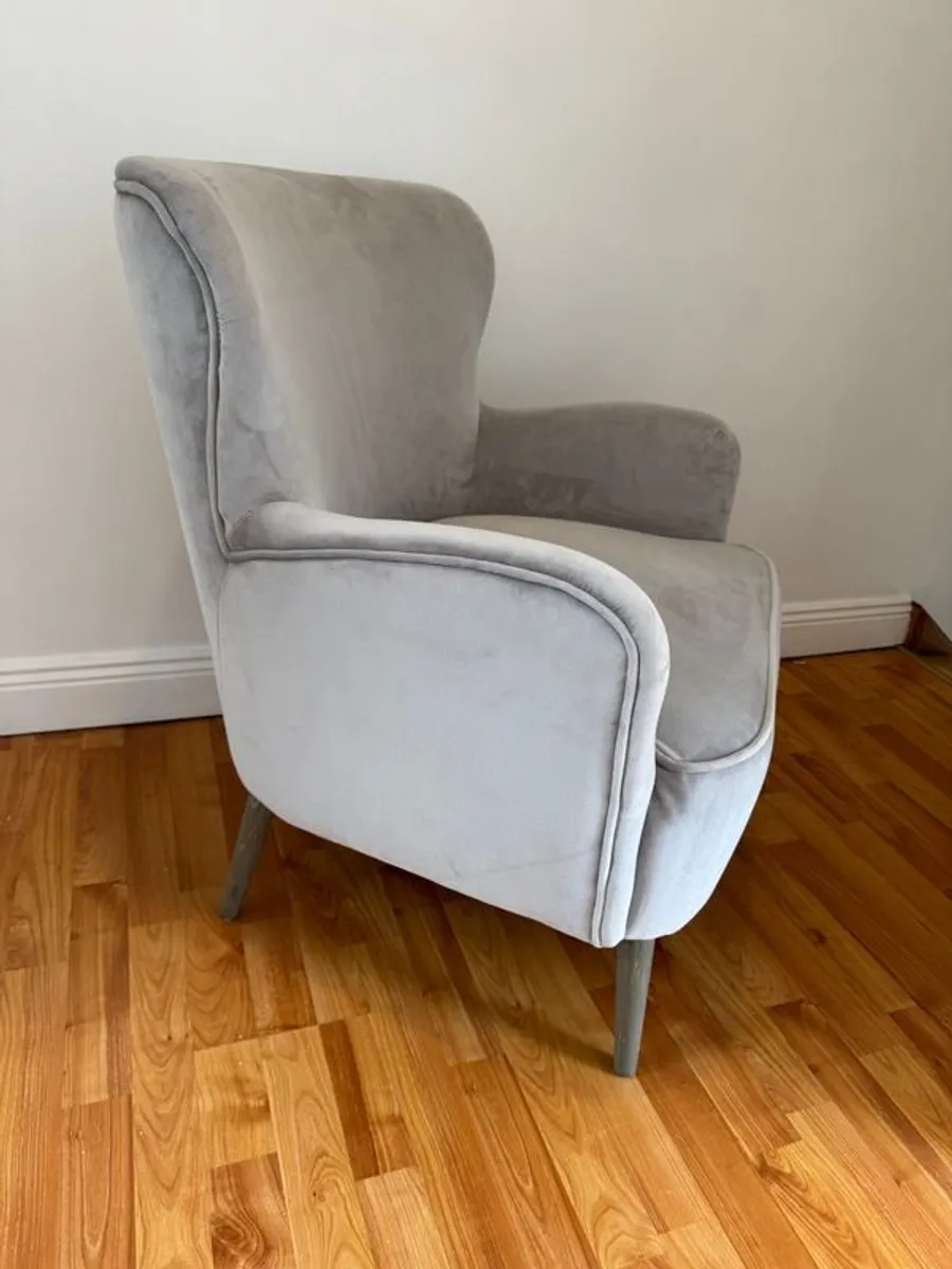 Quaver Accent Chair - Image 2