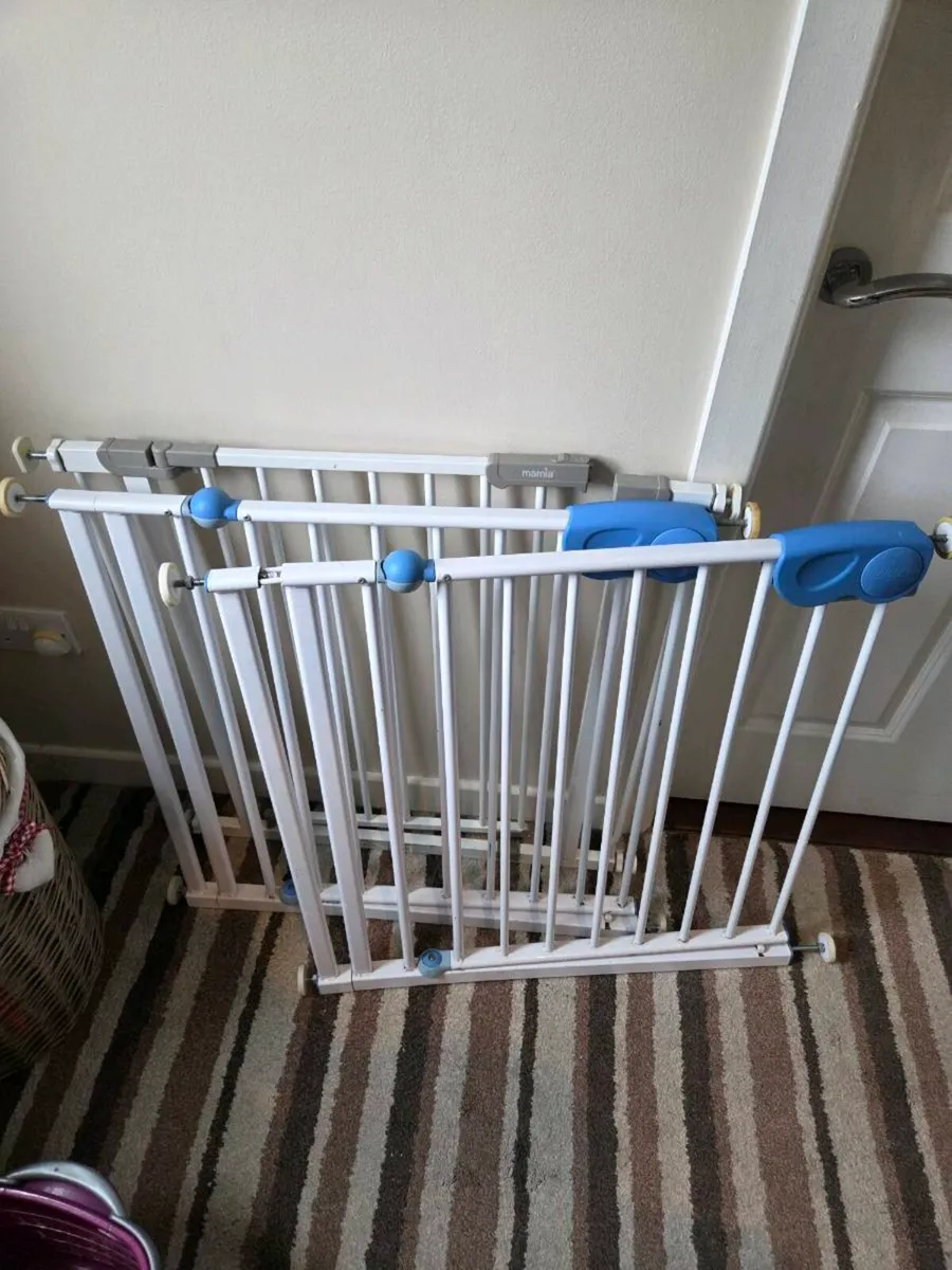 Stair gates - Image 1