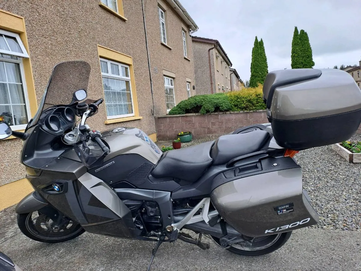 2010 BMW K1300 GT Motorcycle j - Image 3