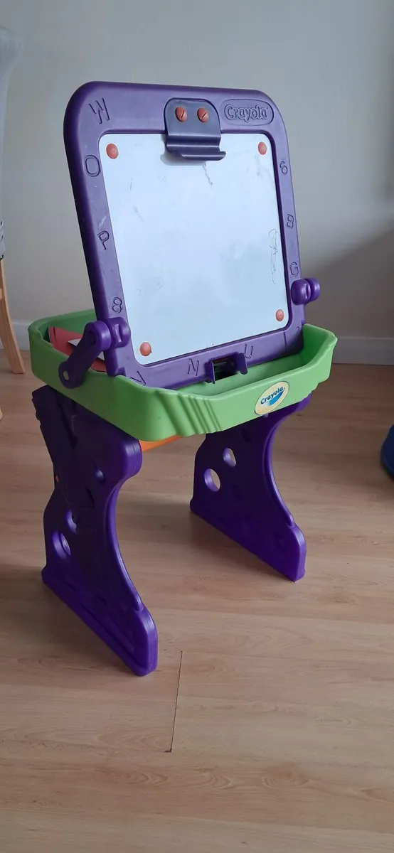 Crayola writing board - Image 3