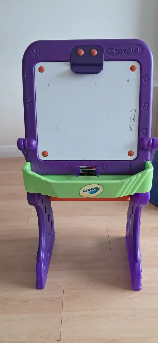 Crayola writing board - Image 2