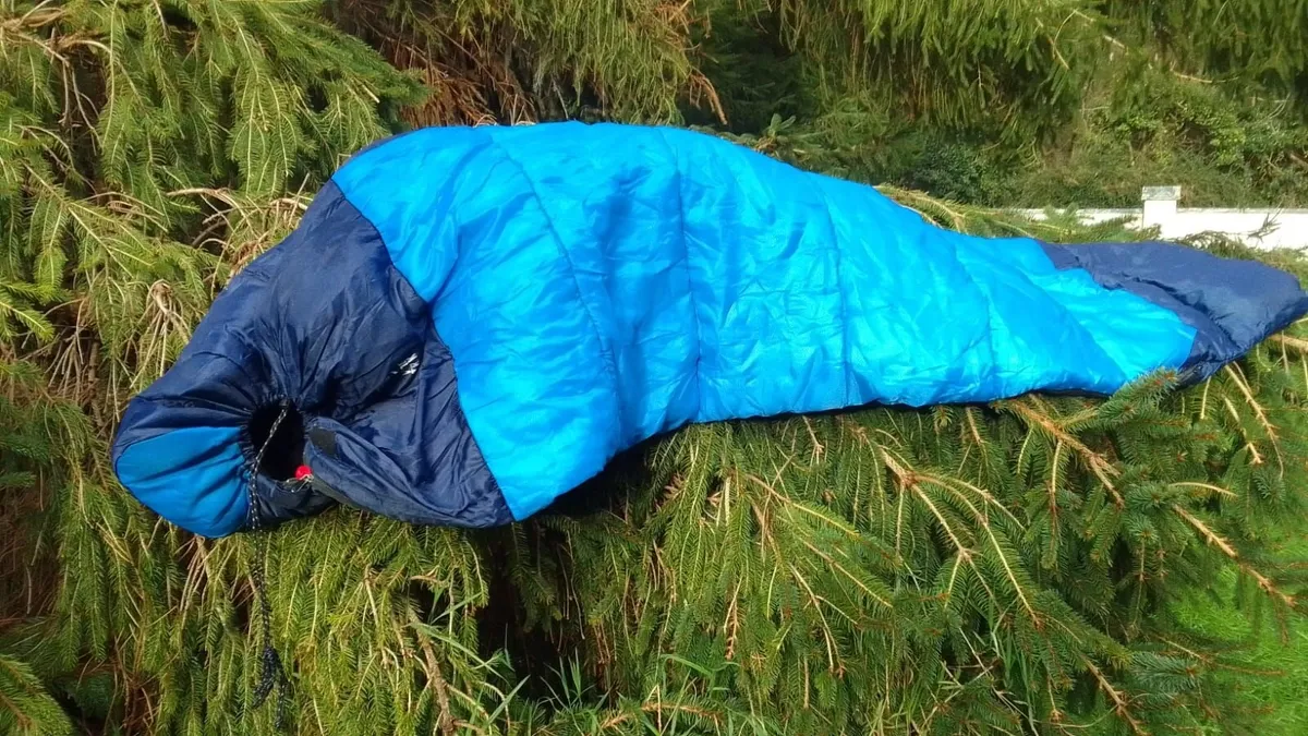 Warm sleeping bag