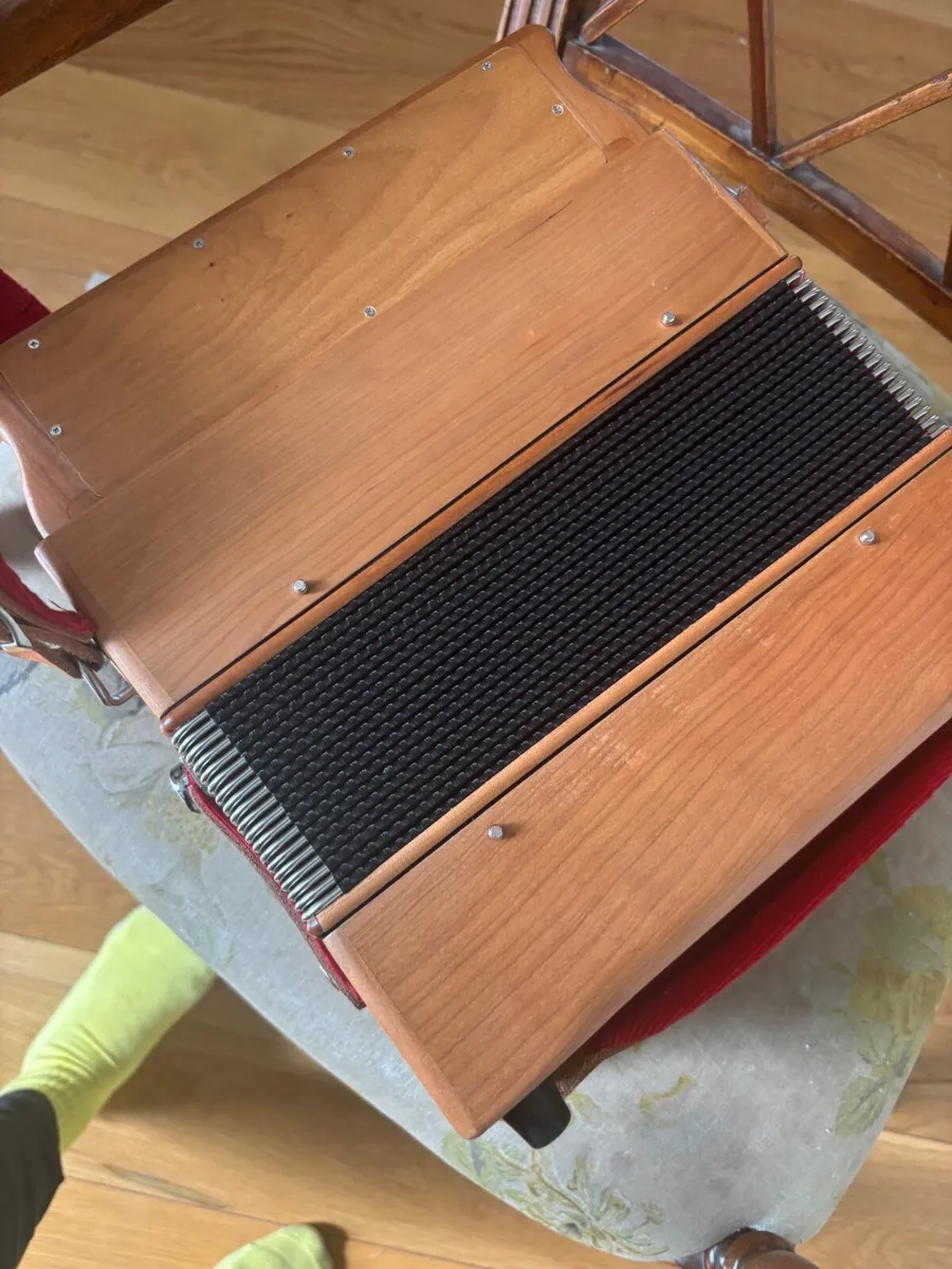 Garvey Button Accordion - Image 2
