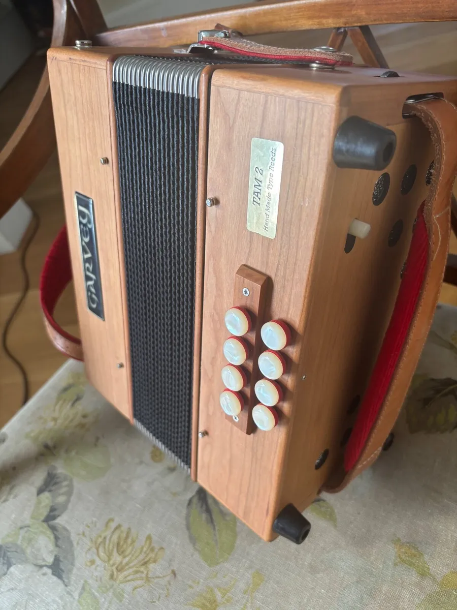 Garvey Button Accordion - Image 3
