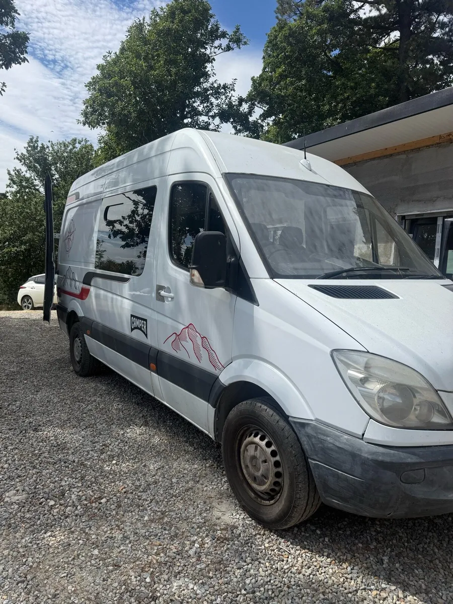 Mercedes sprinter camper - Image 1