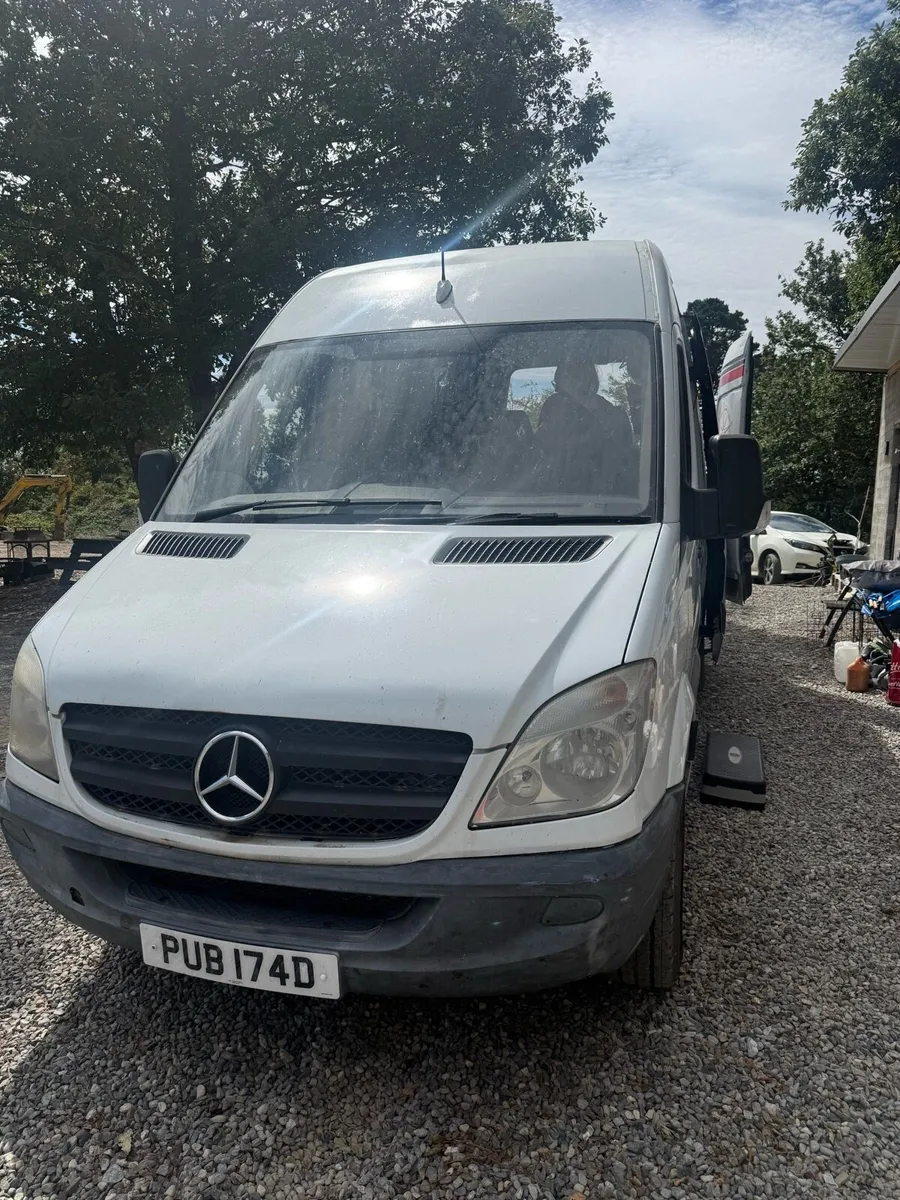 Mercedes sprinter camper - Image 3