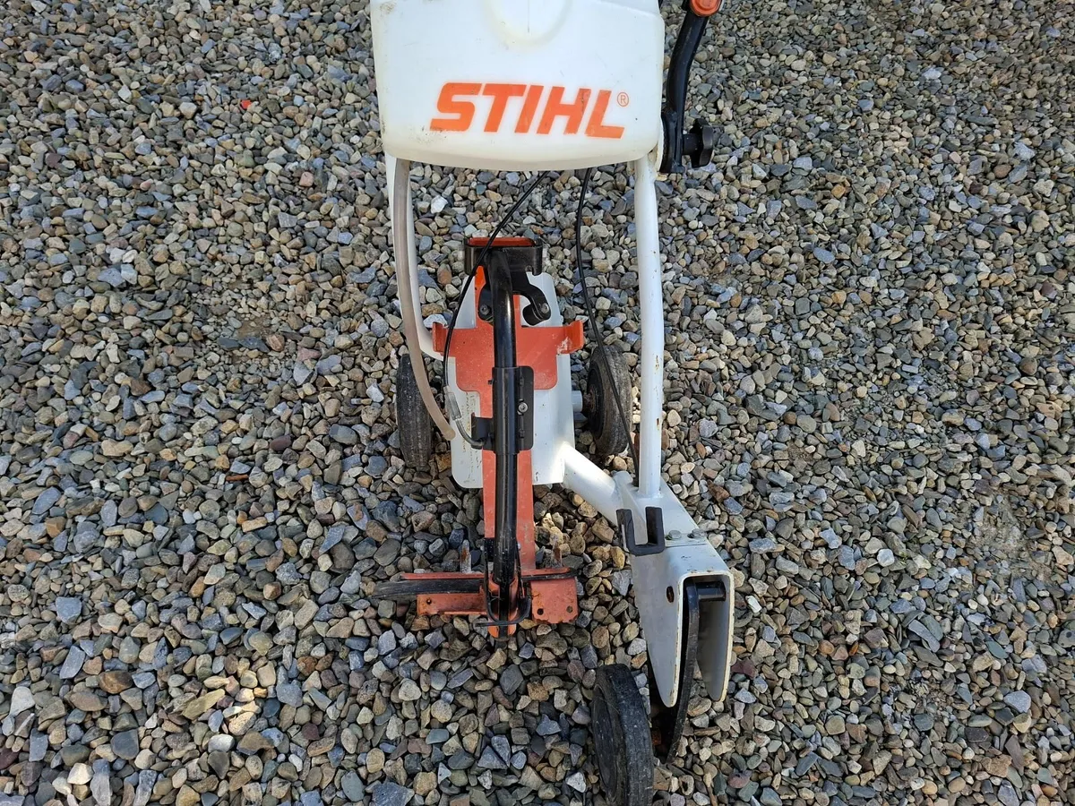 Stihl FW20 Cart with Attachment Kit - Image 1