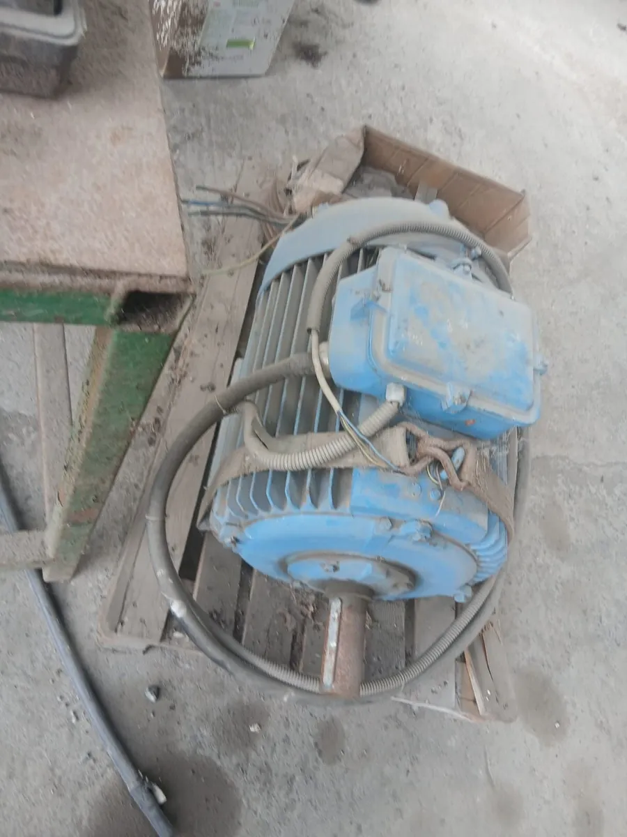 Dust extractor - Image 3