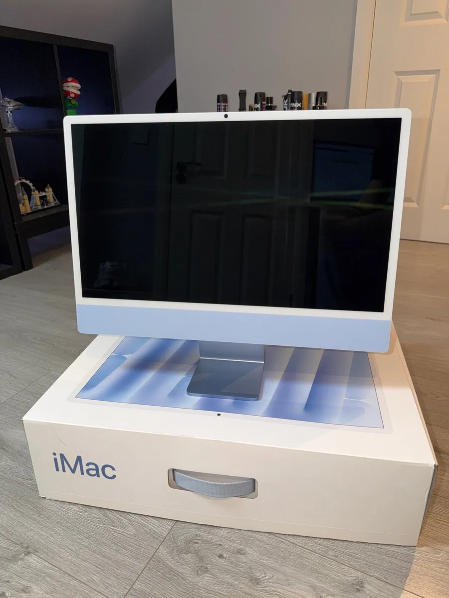 2024 M4 iMac - Blue - Image 3