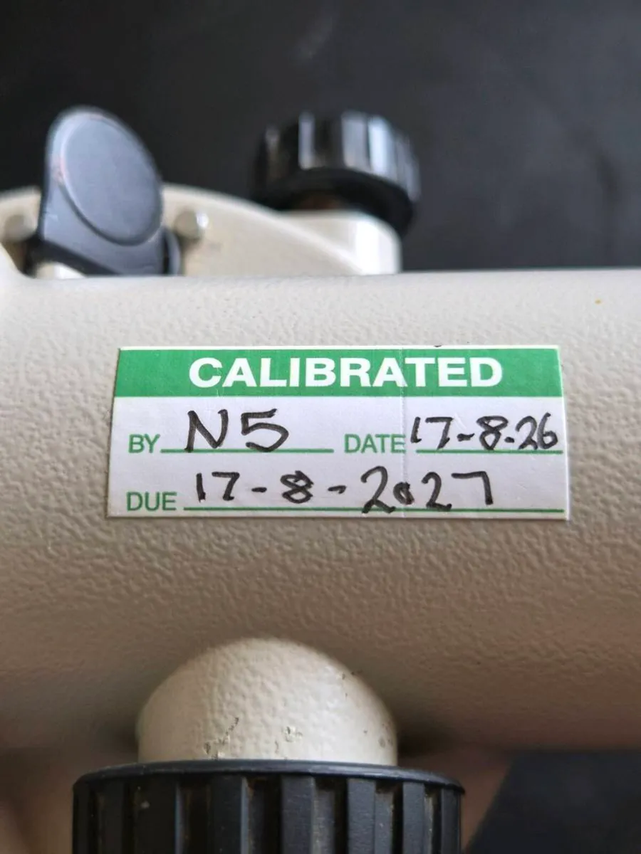 Nikon AZ-2 Automatic optical level - Image 2