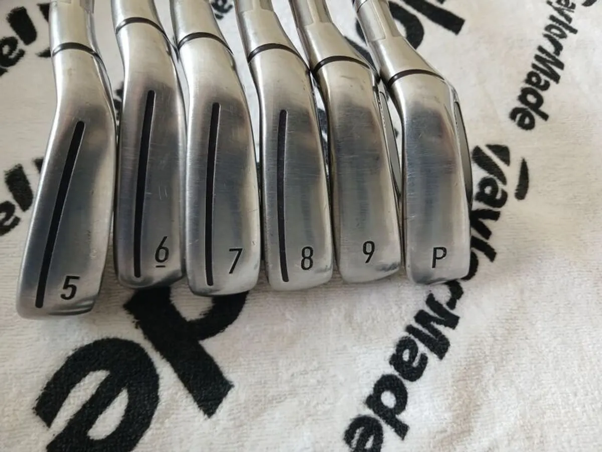 Taylormade Stealth Irons RH Gents Stiff 5-PW - Image 2