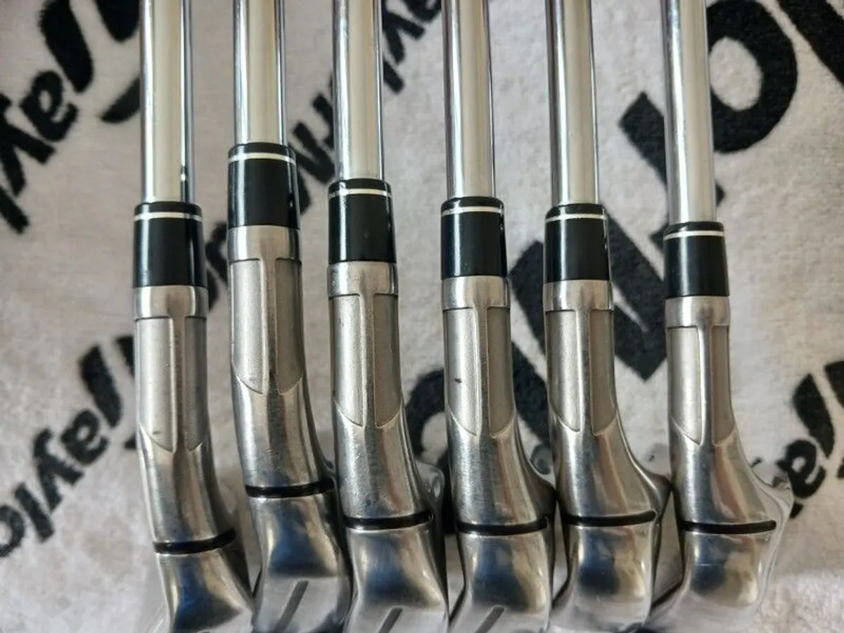 Taylormade Stealth Irons RH Gents Stiff 5-PW - Image 3