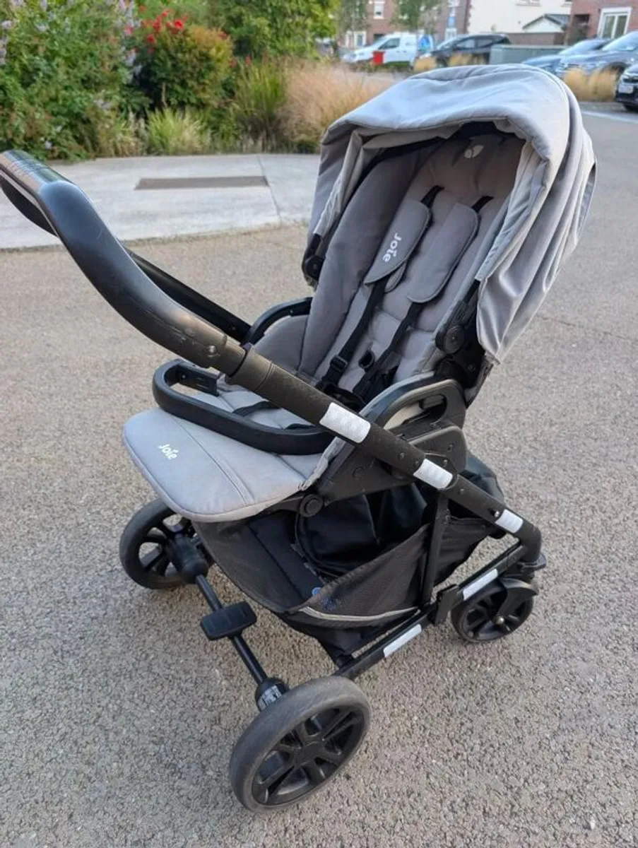 baby stroller - Image 1