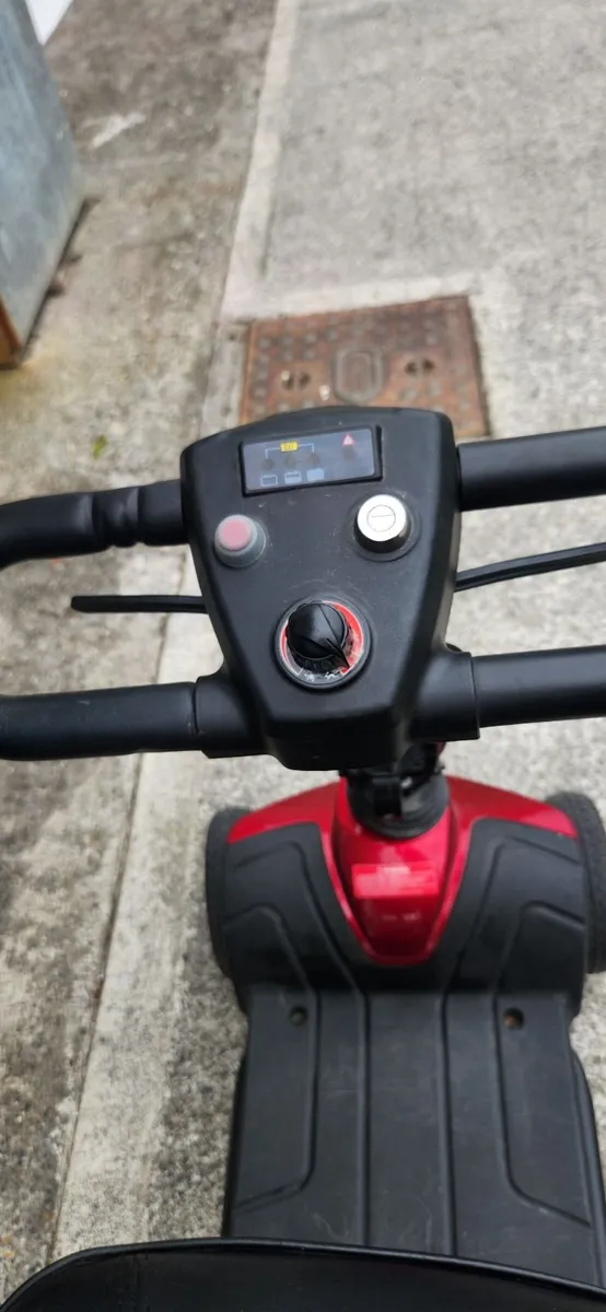 Mobility scooter - Image 2