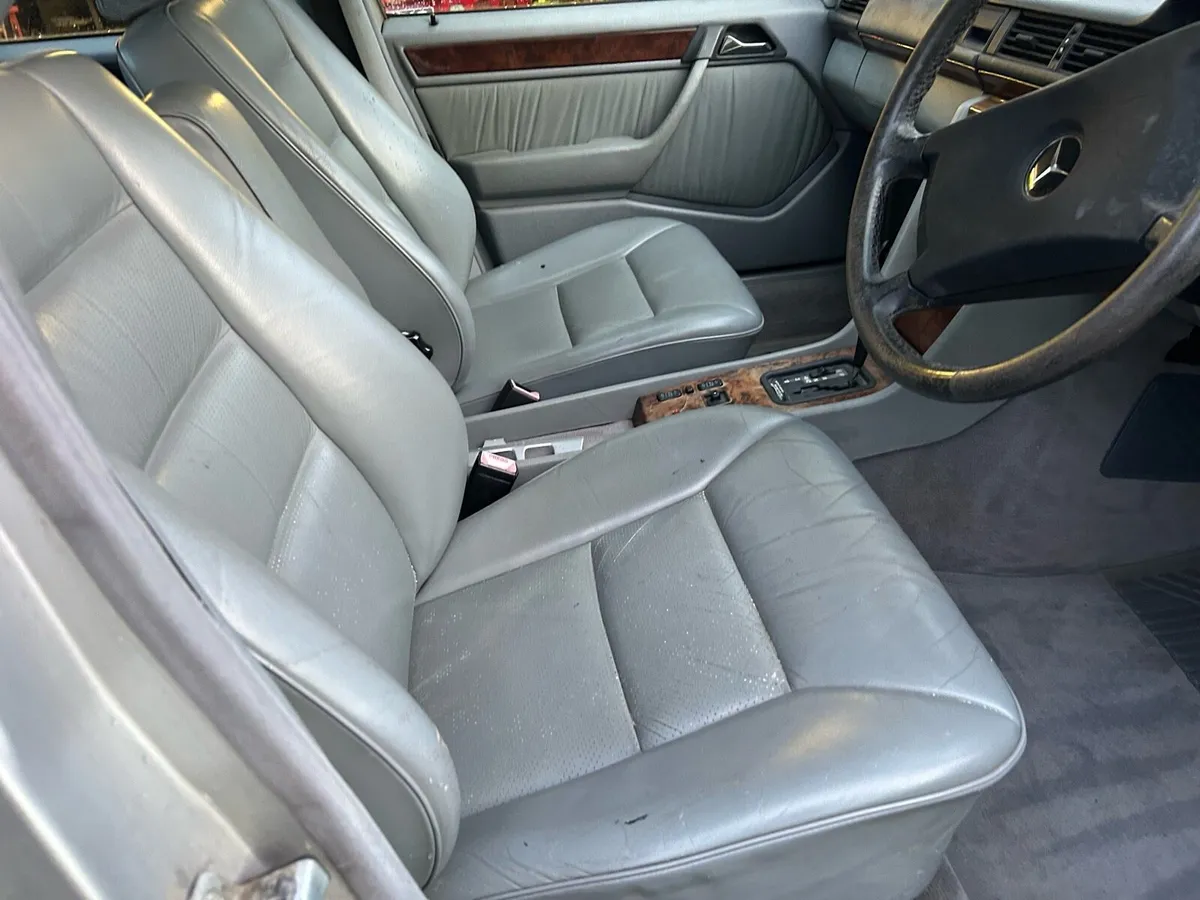 Mercedes w124 - Image 4