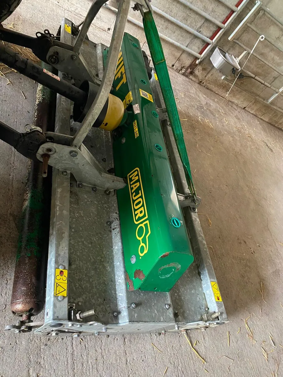 Major MJ71-240 mower - Image 1