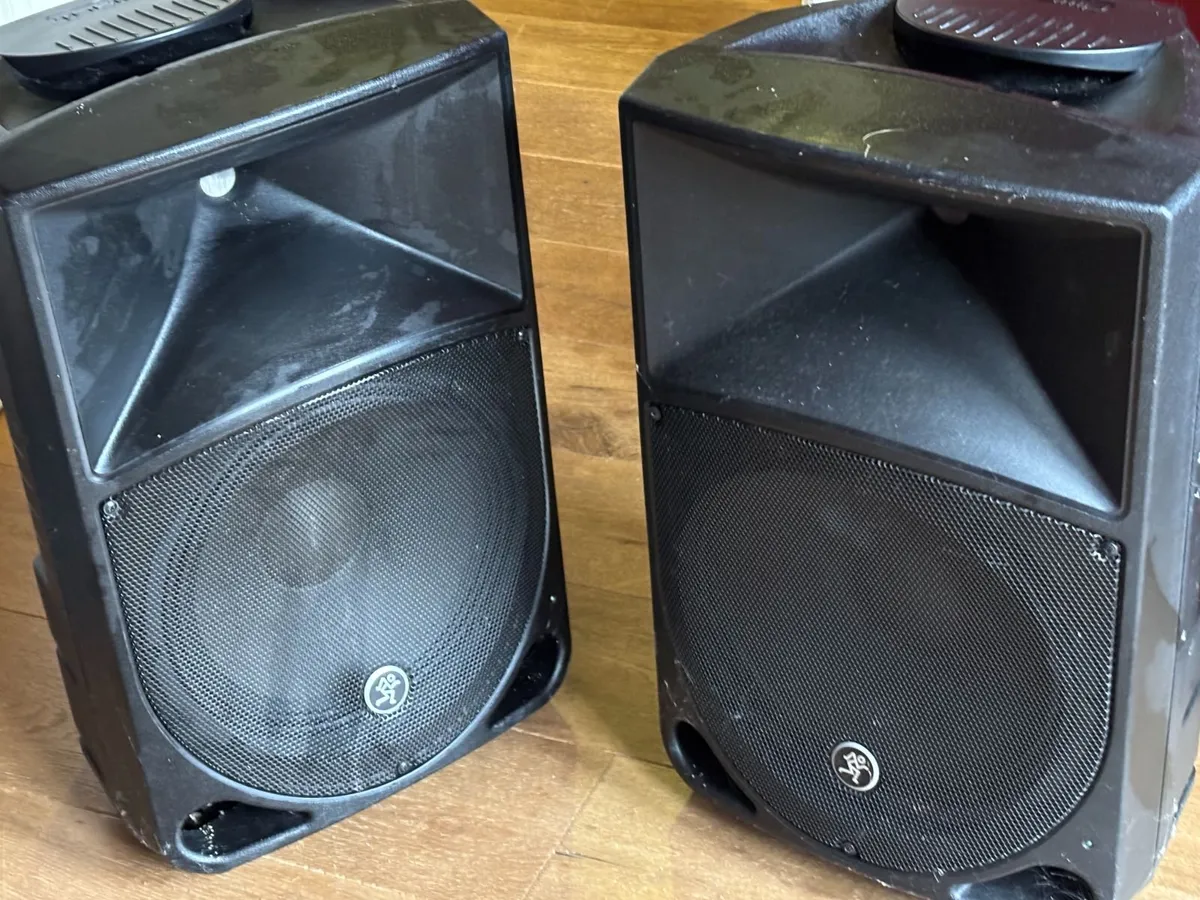 Speakers - Image 4