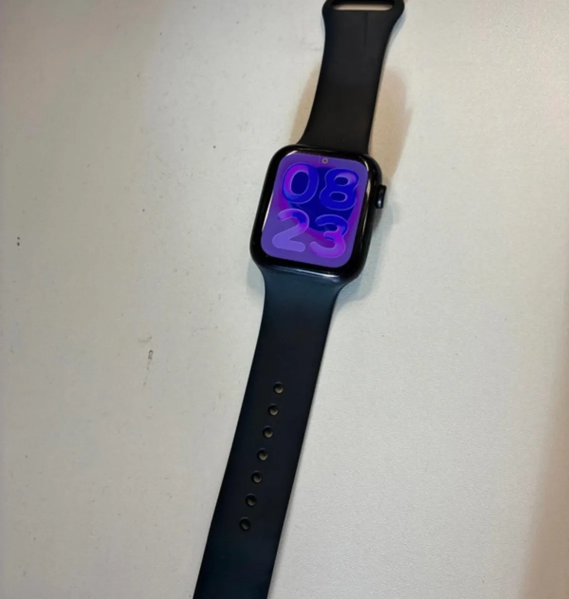 Apple Watch - Image 1