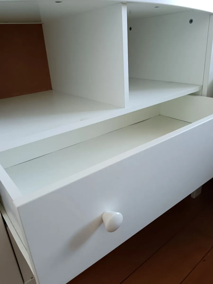 Baby Changing Unit - Image 2