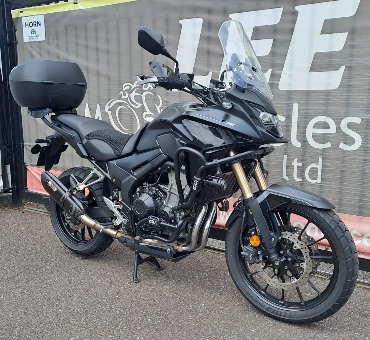 2023 Honda CB500X – Black - Image 2