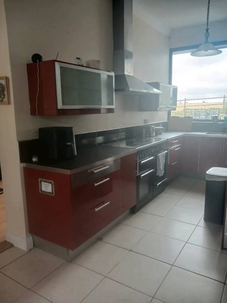 Kitchen - Image 1