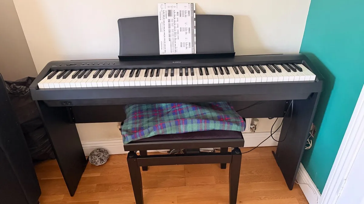 Giant Hybrid Bike + Kawai ES110 Digital Piano - Image 2