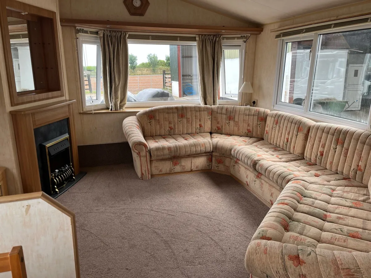 Willerby Bermuda 3BR mobile home - Image 2