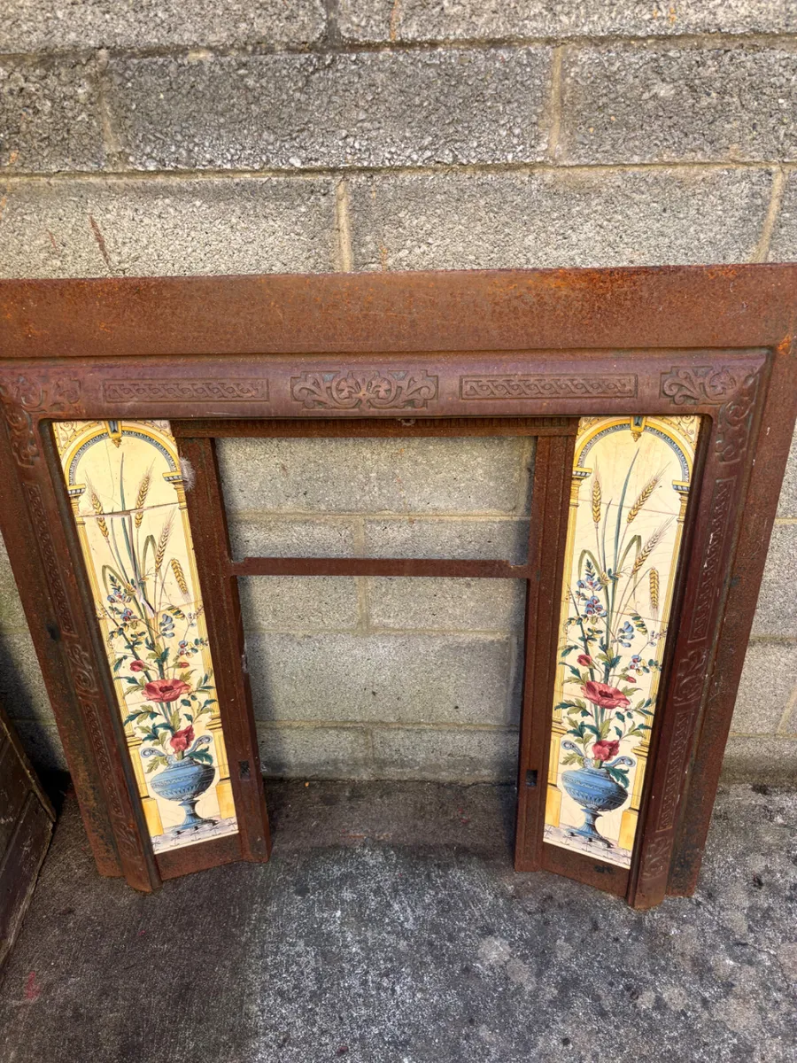 cast iron fireplace insert and mantlepiece - Image 2
