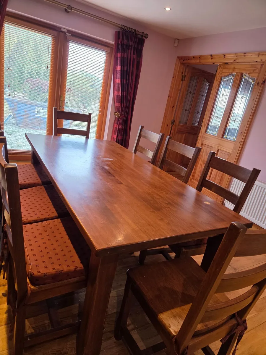 8 seater kitchen table & chairs