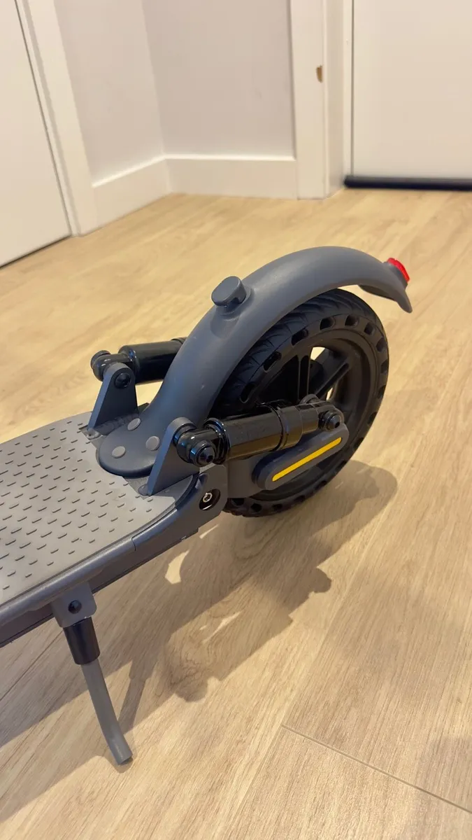 Scooter - Image 3