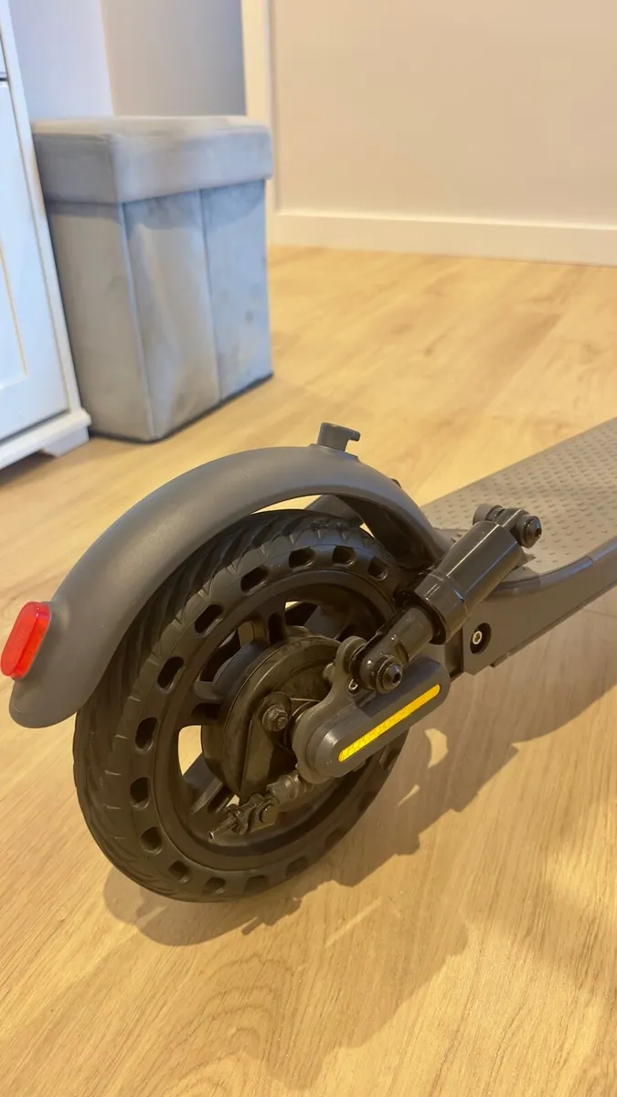 Scooter - Image 4