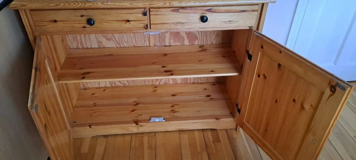 Kitchen Dresser - Image 2