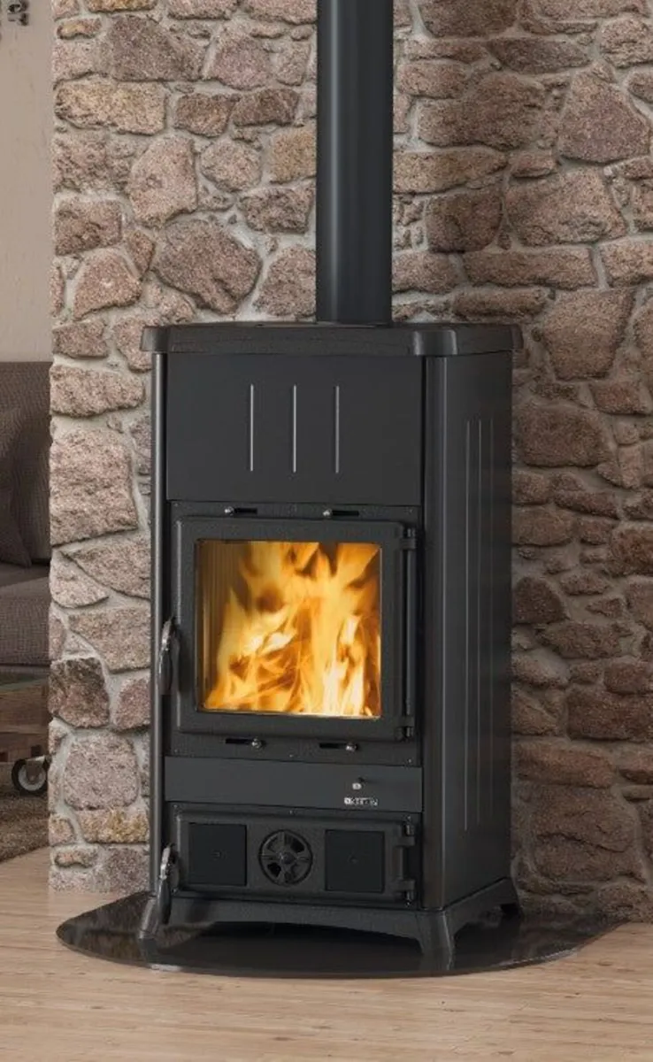 Solid Fuel Stove La Nordica Fedora - Image 2