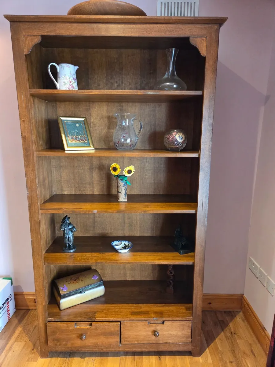 Kitchen bookcase